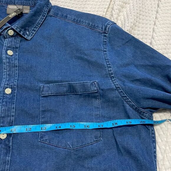 NWT- ASOS- men’s L (40”-42” chest) Denim Button Down - Picture 4 of 7